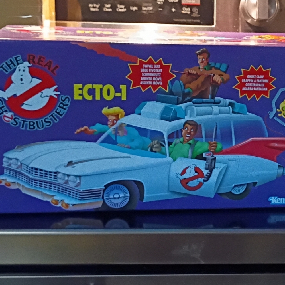 Hasbro Ghostbusters Ecto-1 Playset - Blue, Red, White